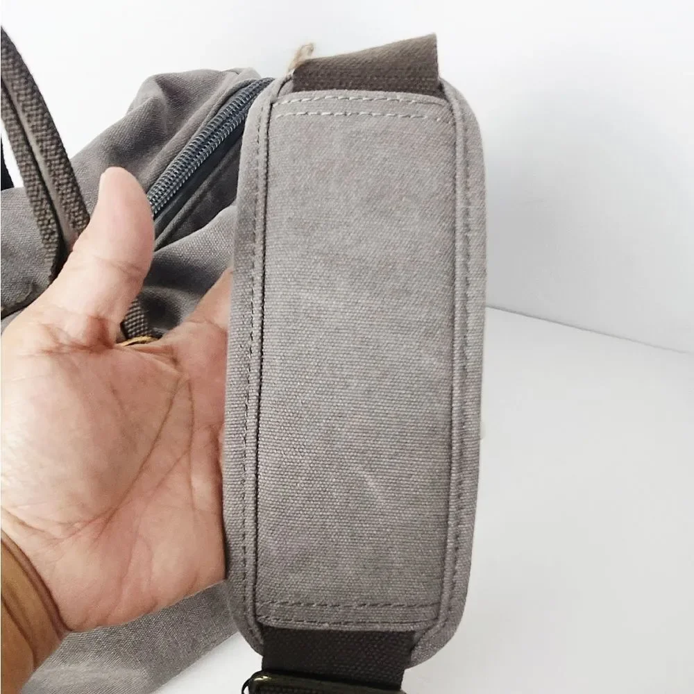 Soaeon nwt canvas